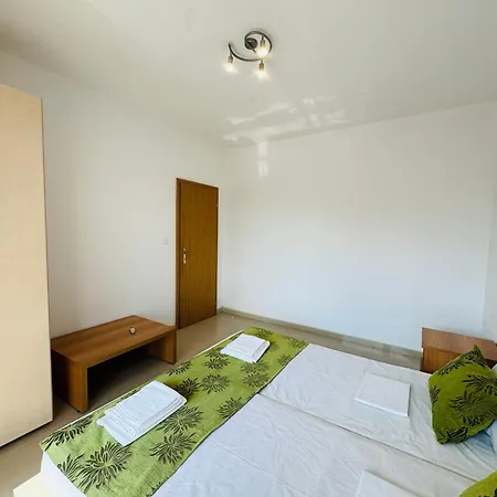 Sunny House 202 One Bedroom Апартамент Слънчев бряг