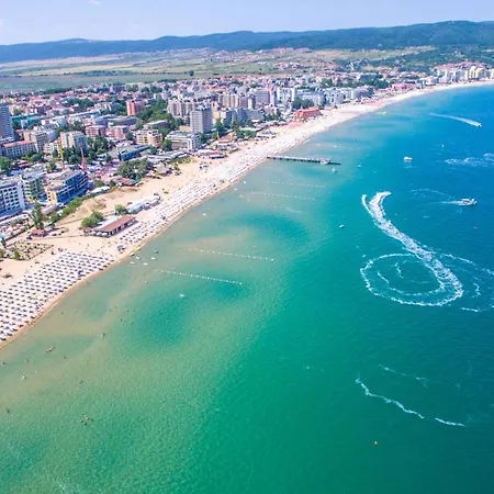 Sunny House 202 One Bedroom Апартамент Слънчев бряг