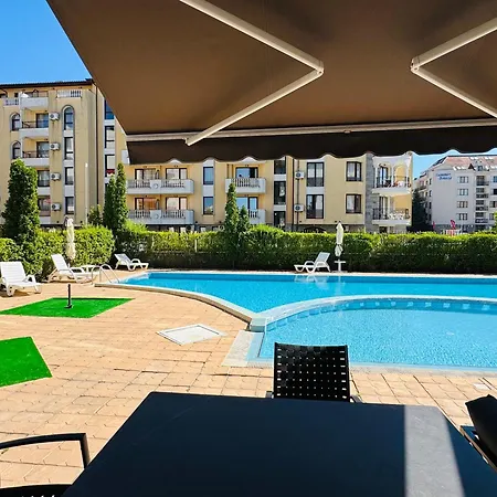 Sunny House 202 One Bedroom * Слънчев бряг